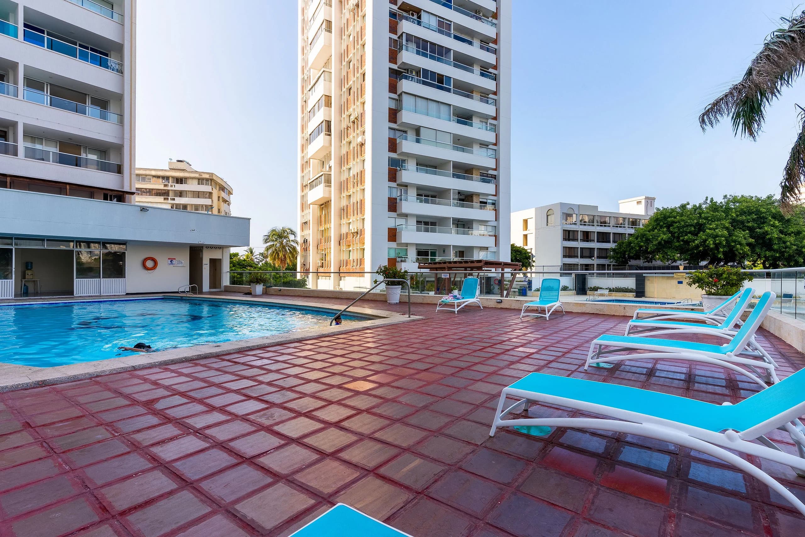 3 Carabelas x Ahead 1